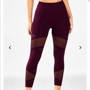 Fabletics Mosaic High Waisted 7/8 Leggings